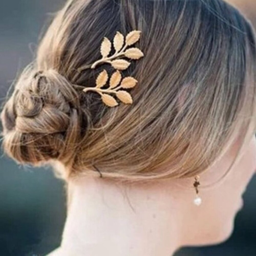 🎉 New Golden Leaf Hair Clips